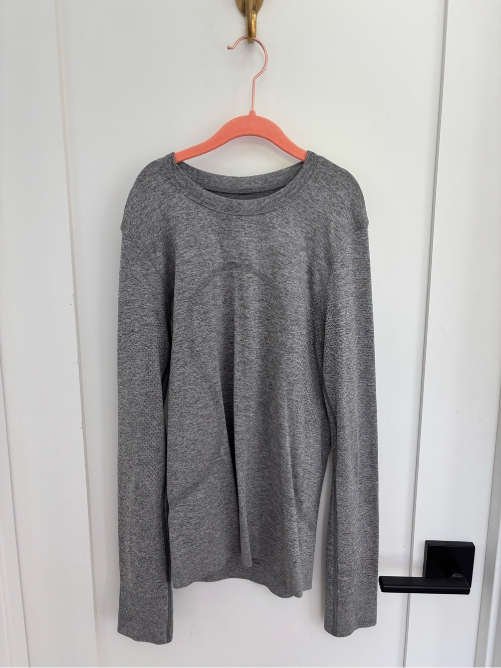 lululemon athletica Grey Crewneck Women's Long-Sleeve Top